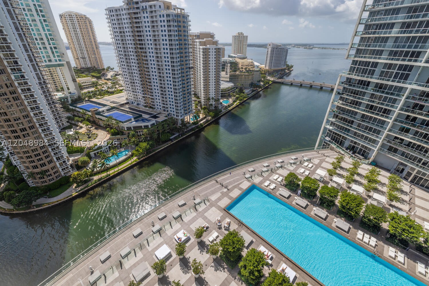 image Icon Brickell I2
