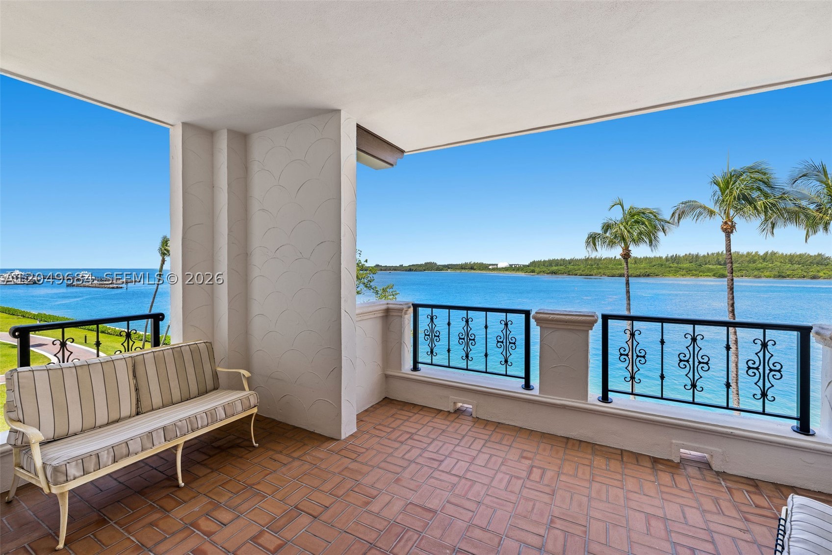 image Bayside Village Condo11