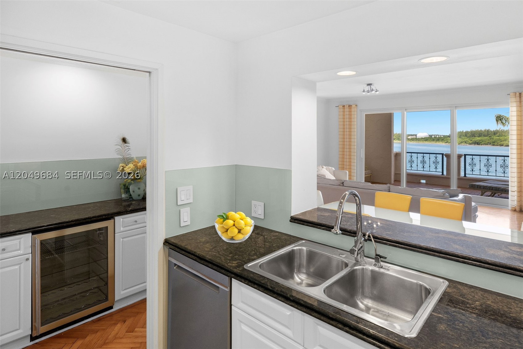 image Bayside Village Condo13