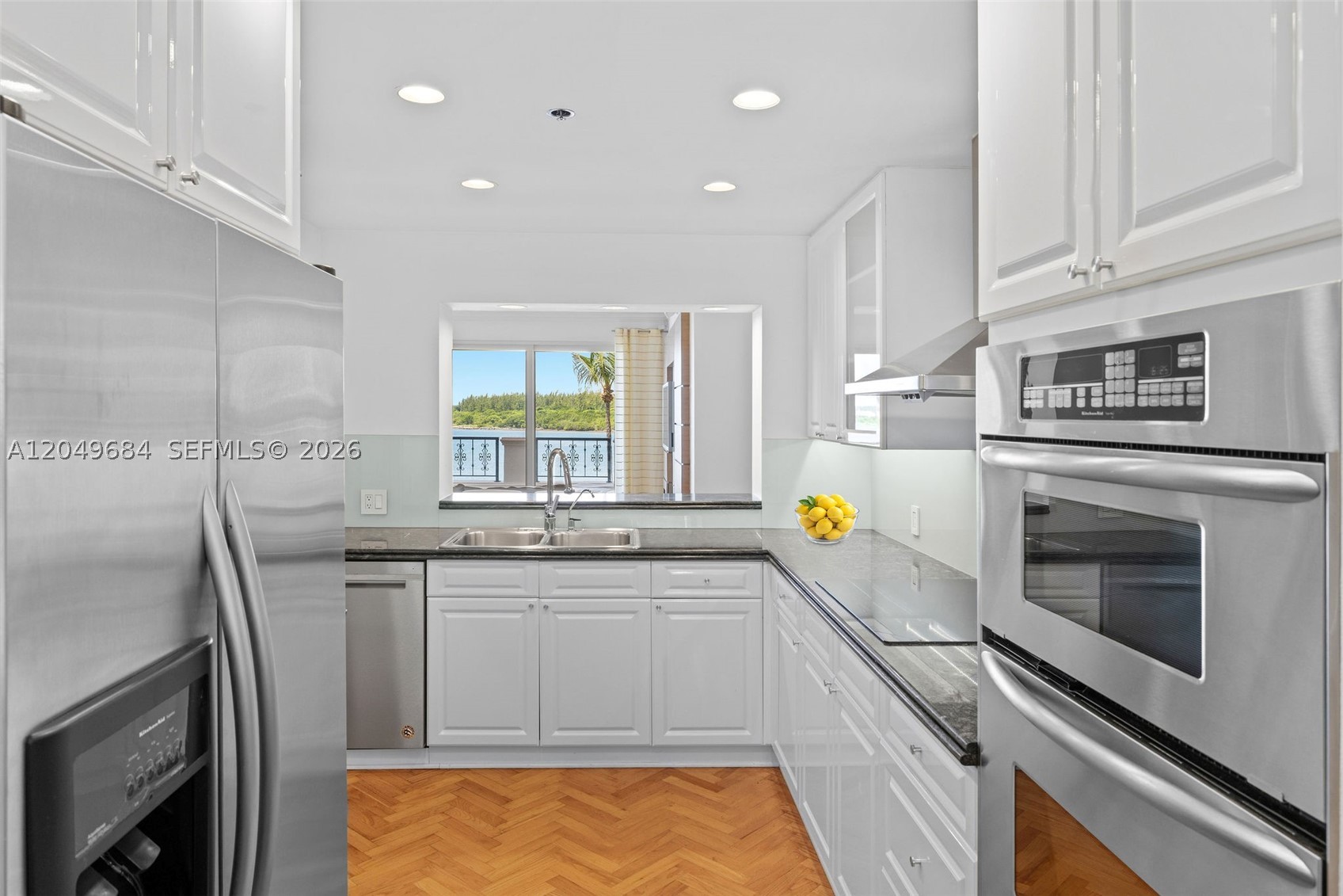 image Bayside Village Condo16