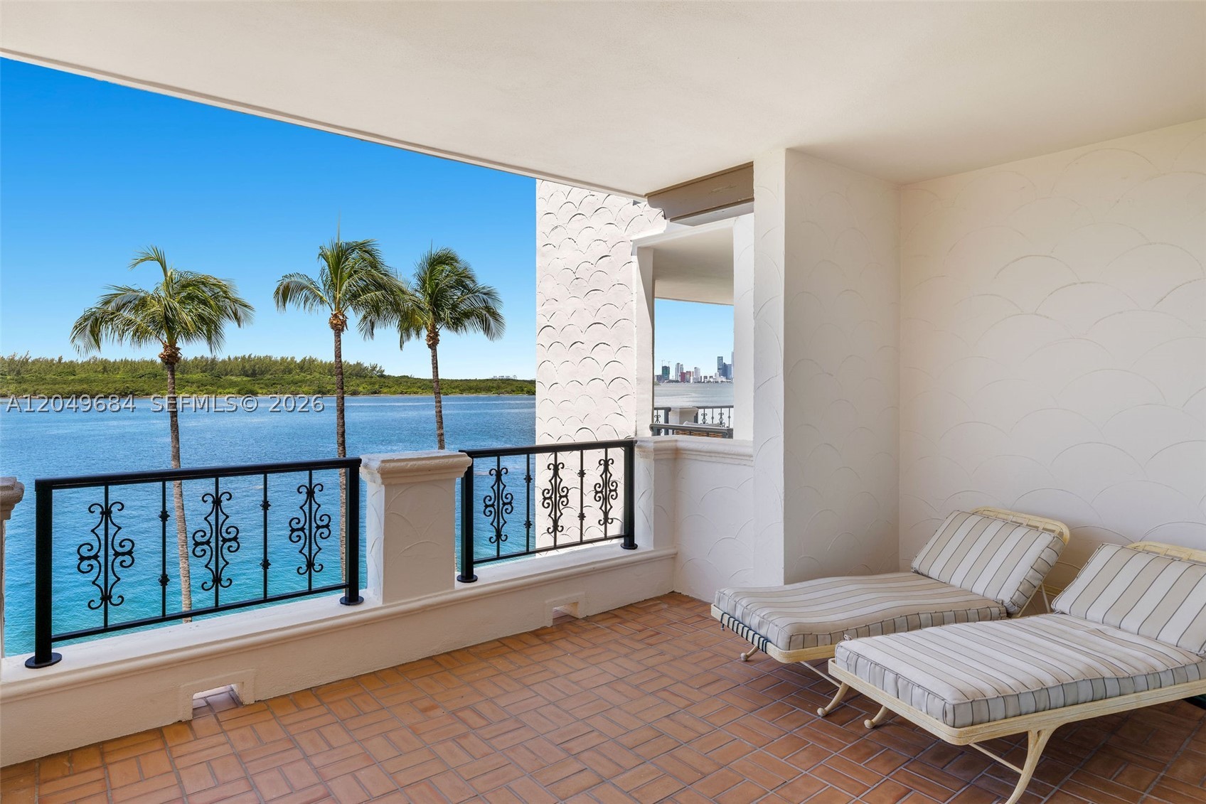 image Bayside Village Condo18