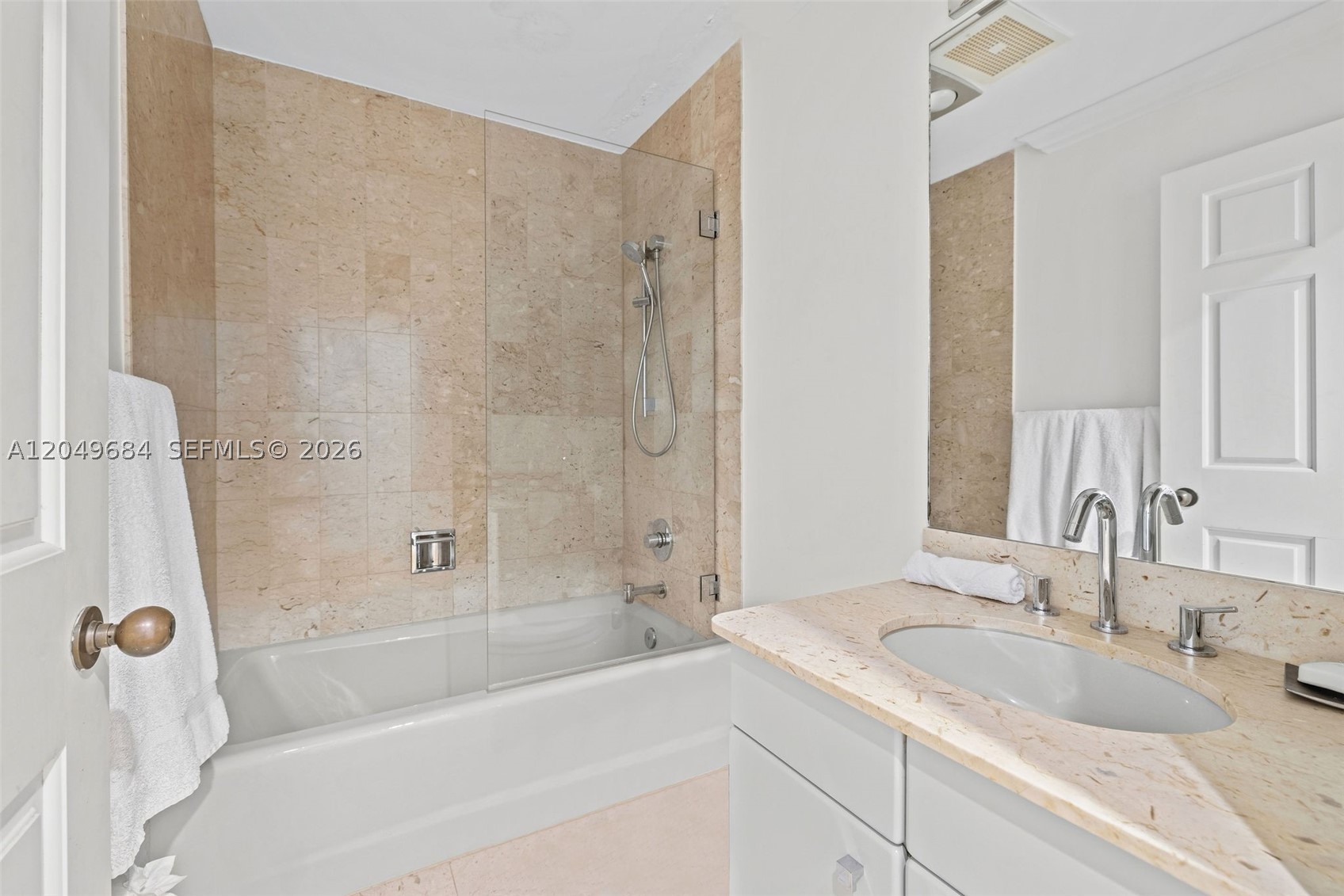 image Bayside Village Condo35