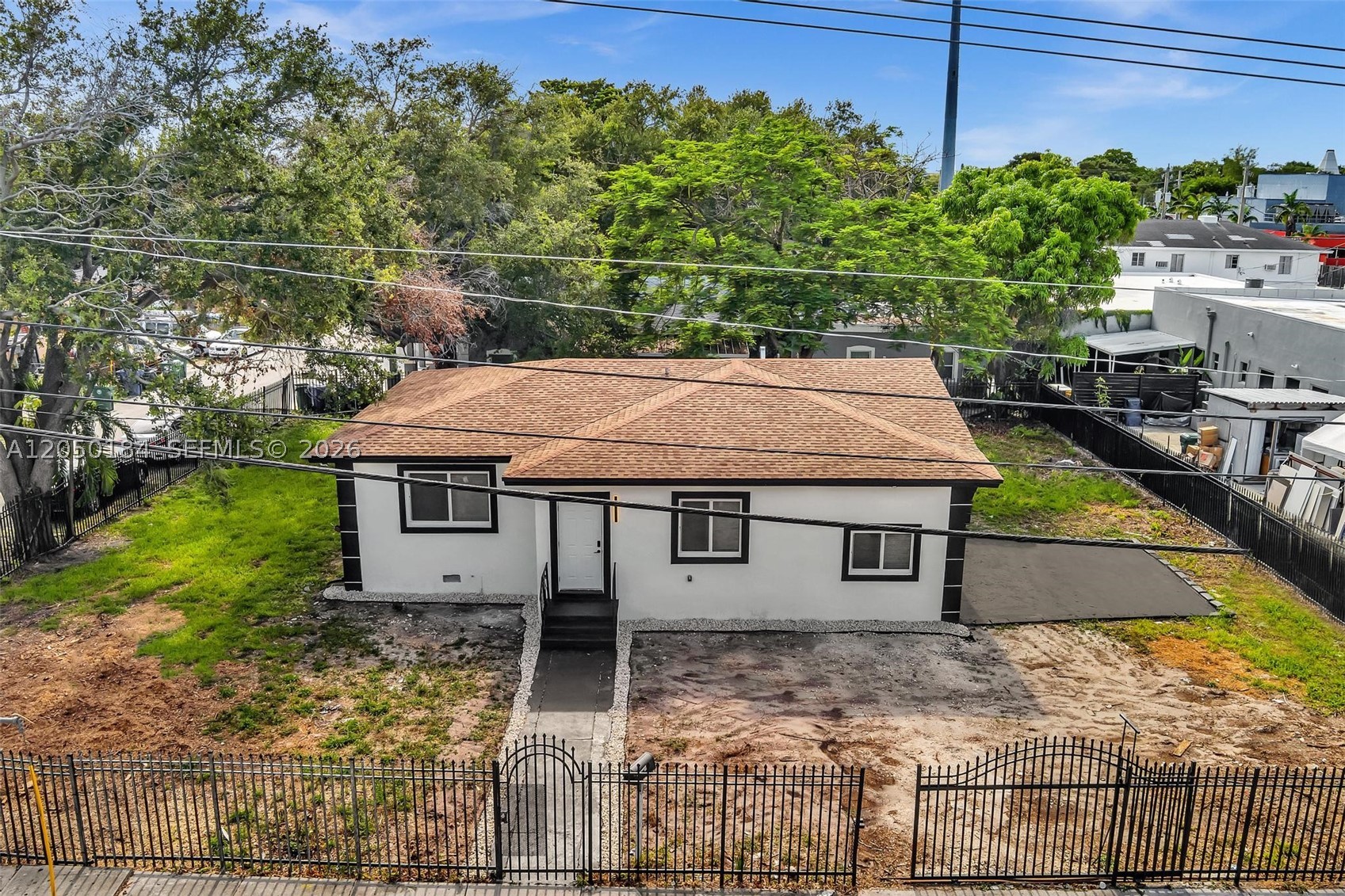 5850 NE 3rd Ave #1