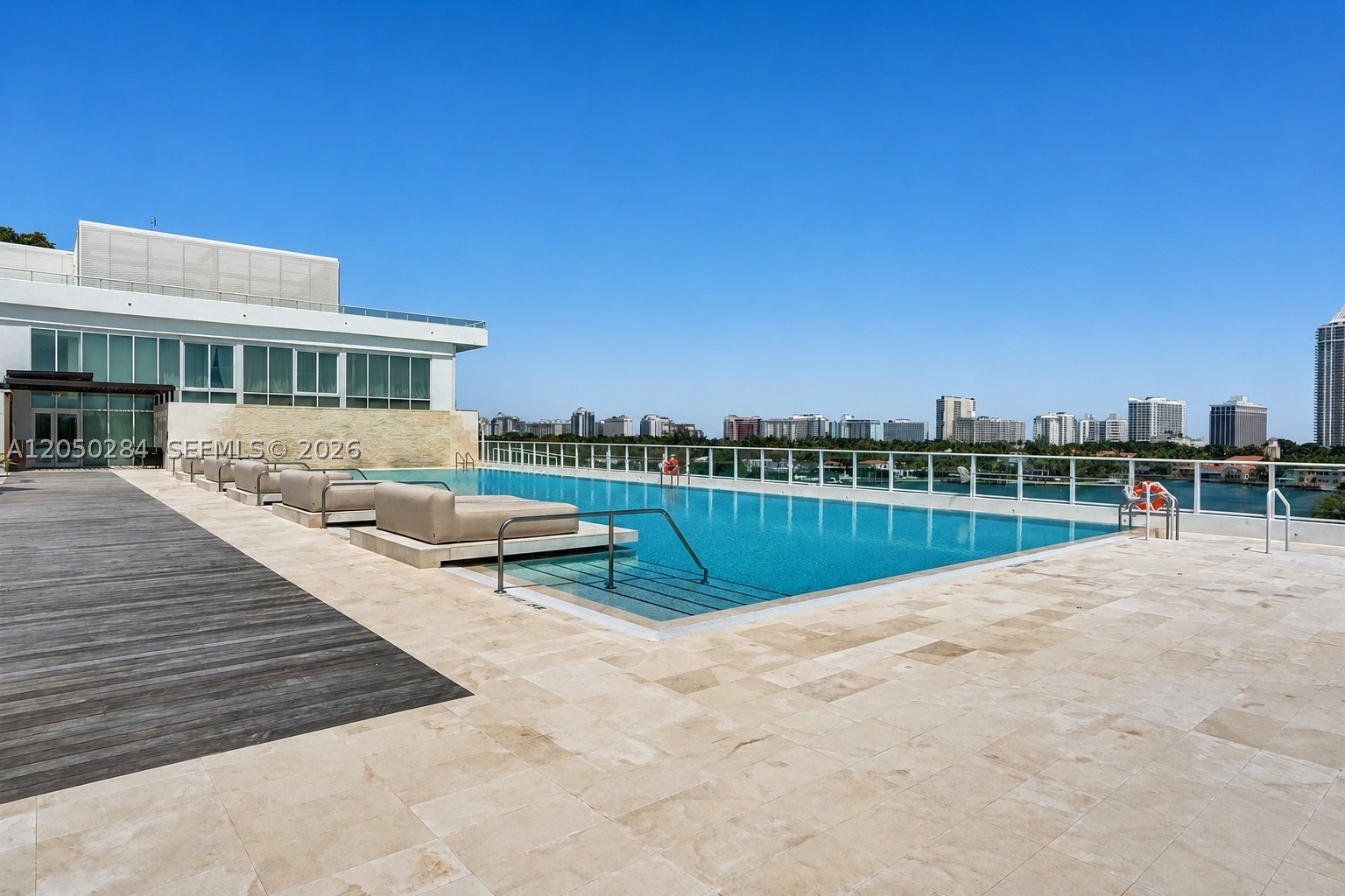 image Ritz-Carlton Residences Miami Beach16