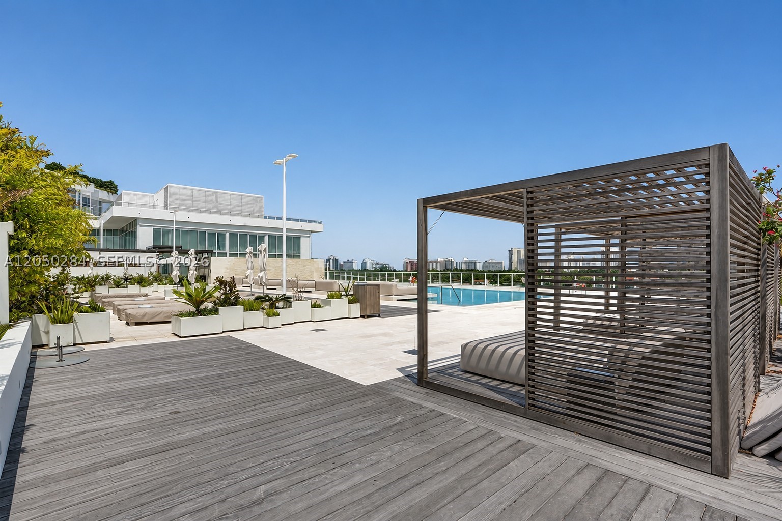 image Ritz-Carlton Residences Miami Beach17