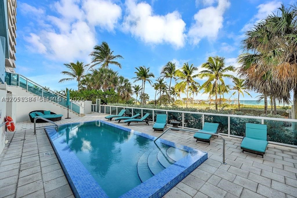 image The Waverly at Surfside31