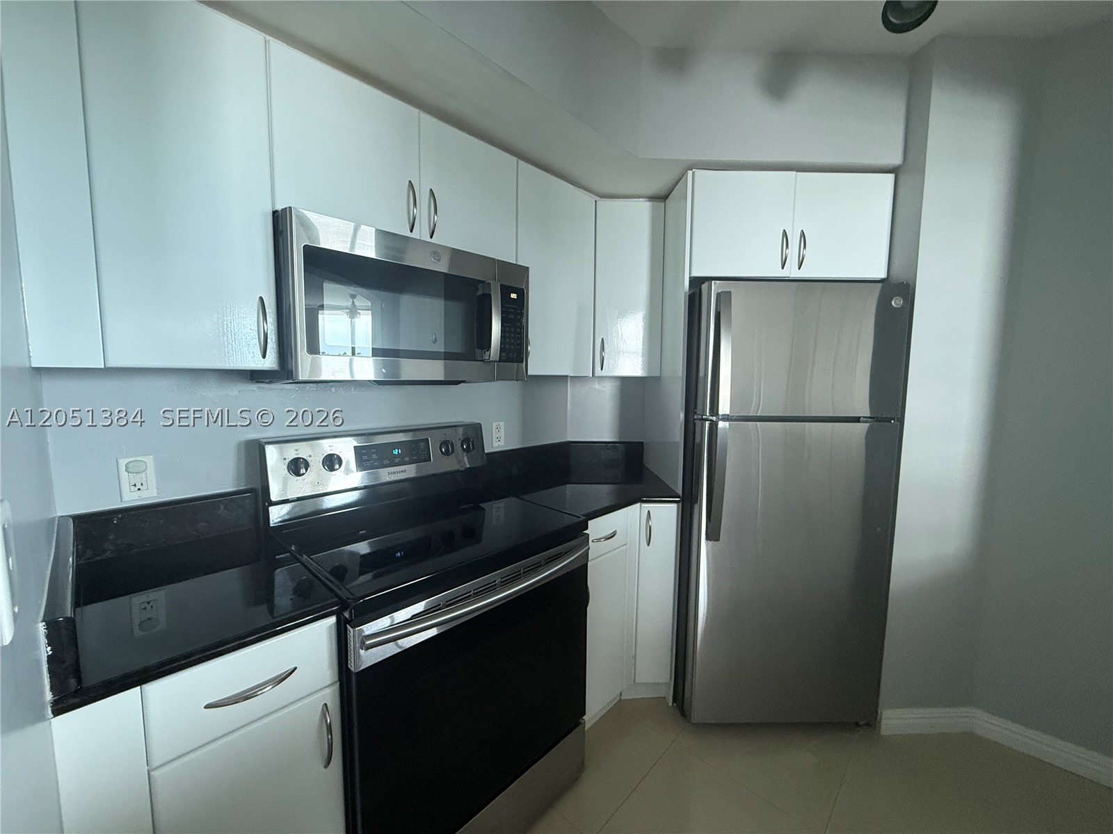 image The Waverly at Surfside8