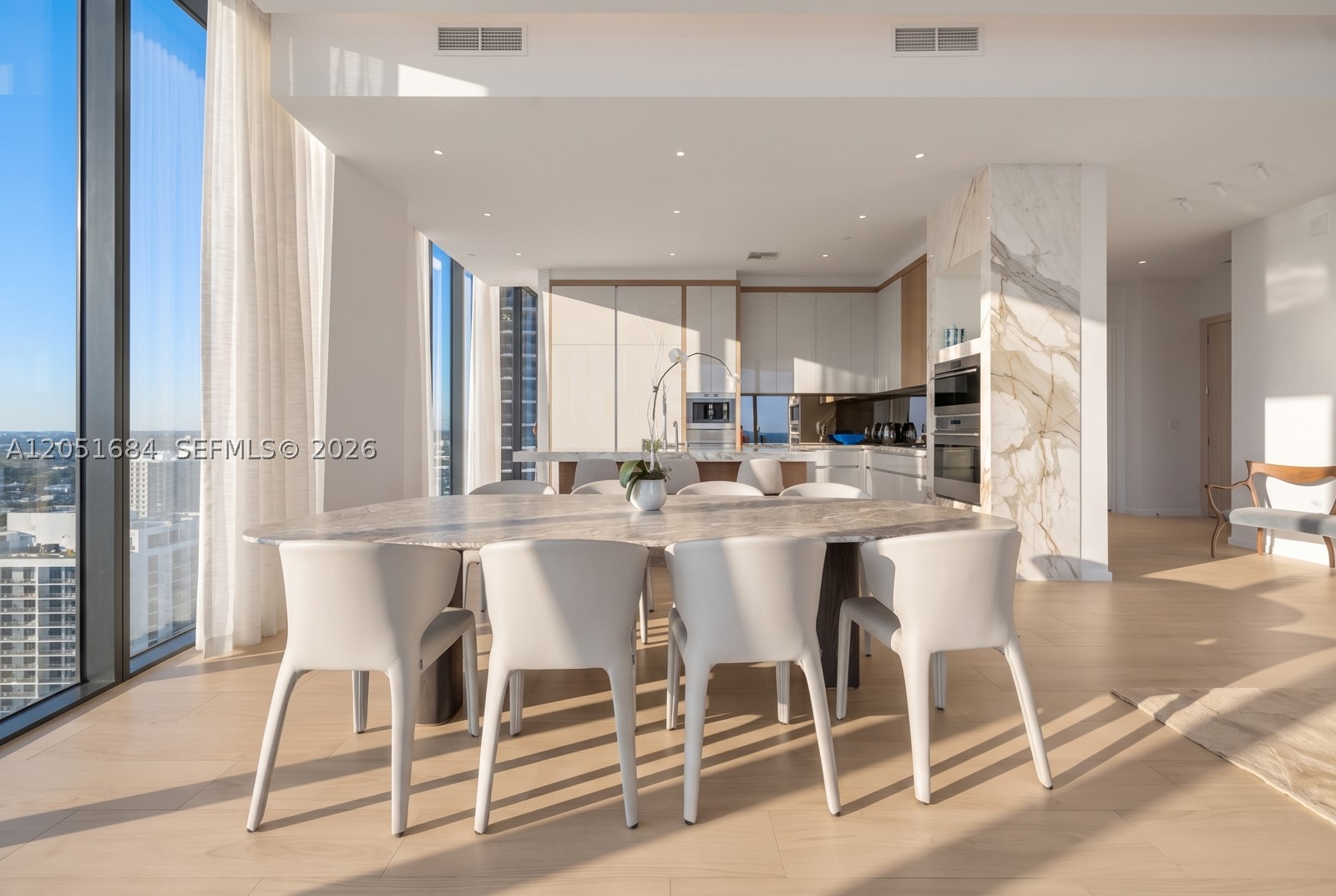 2811 S Bayshore Dr #6A Miami, FL 33133
