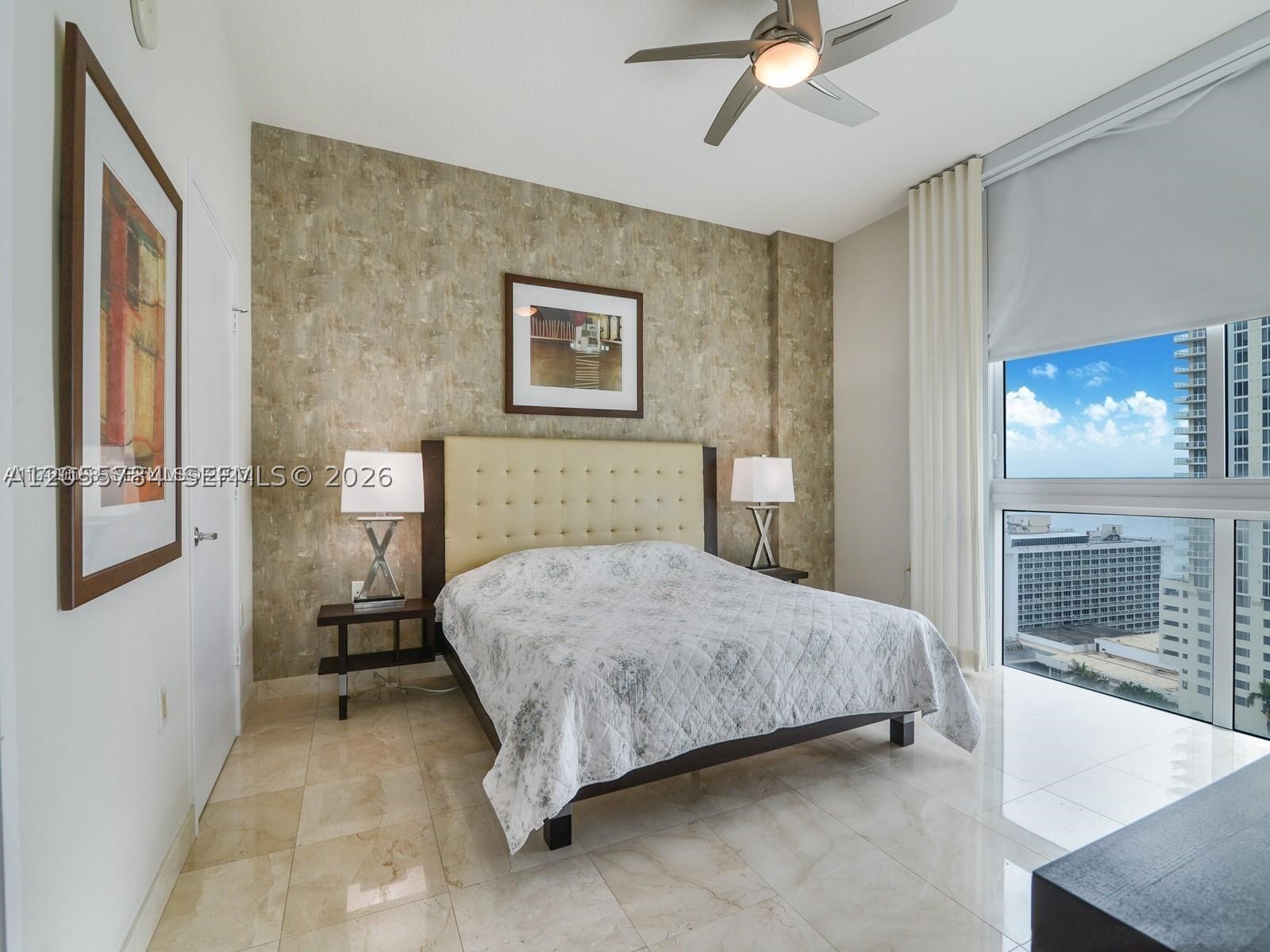 image St Tropez Sunny Isles12