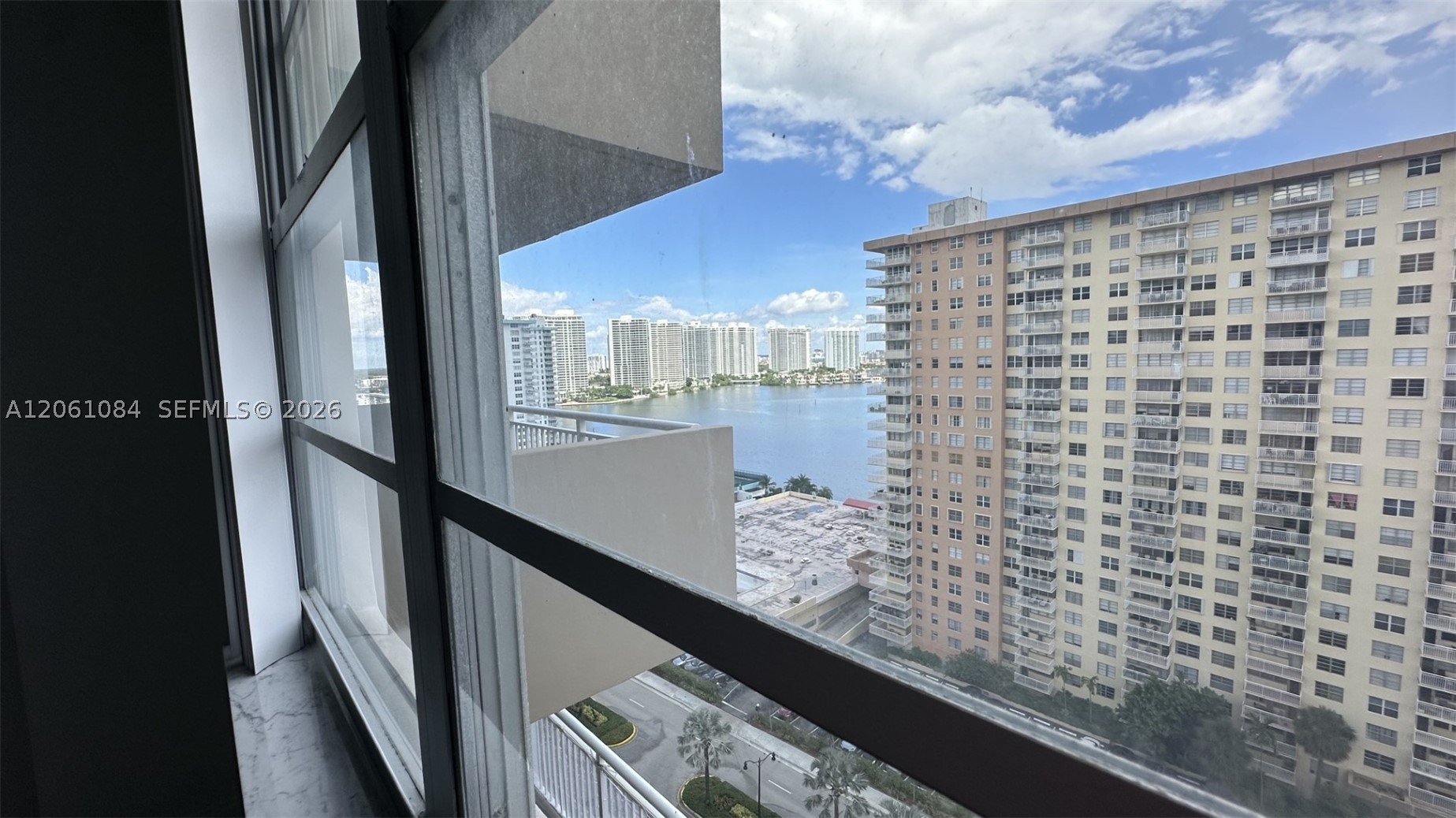 image Winston Towers 10015