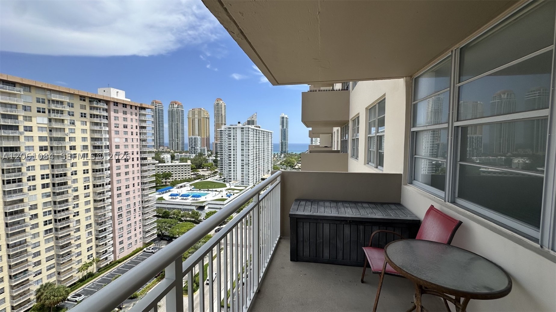 image Winston Towers 10038