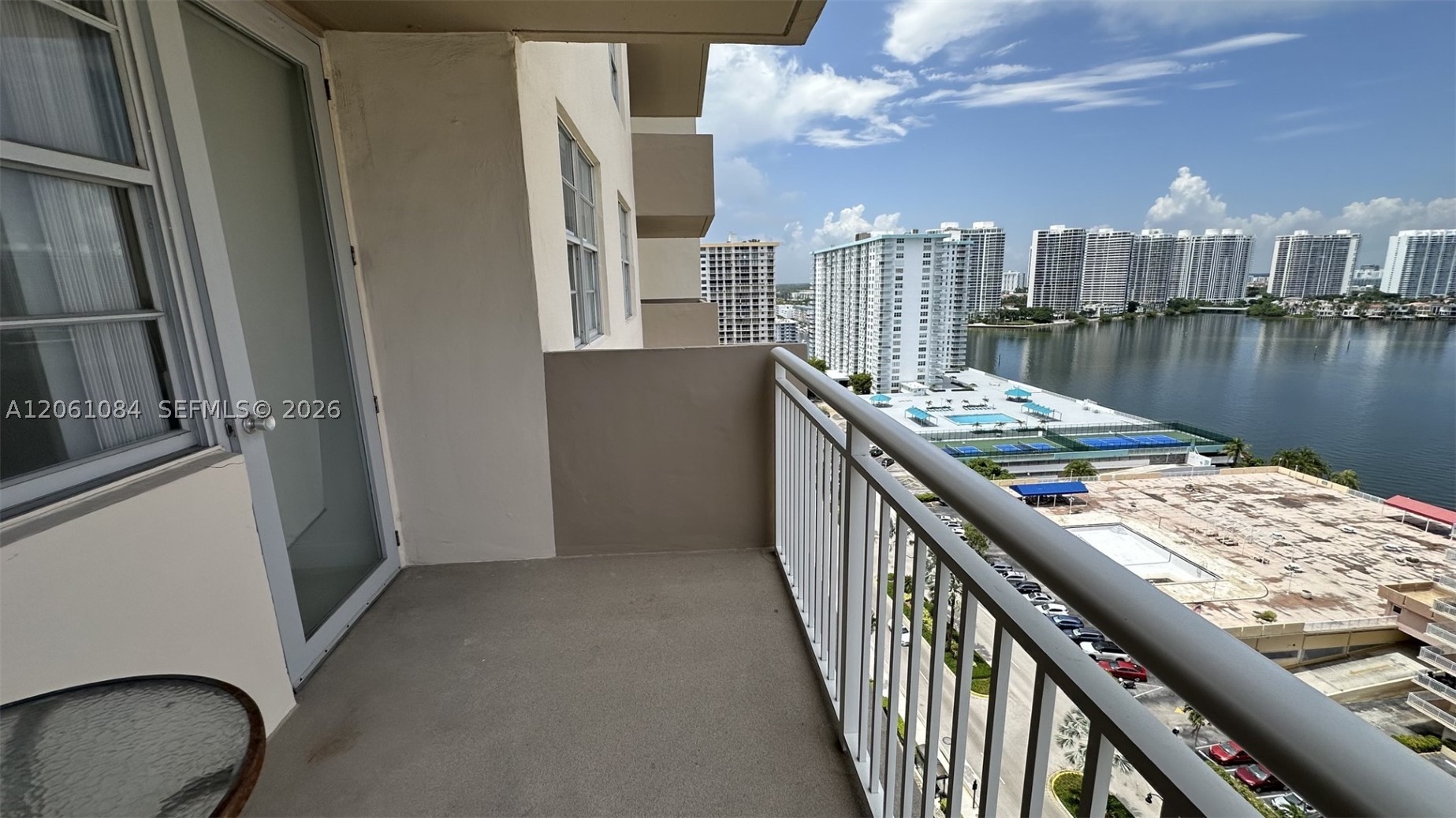 image Winston Towers 10039