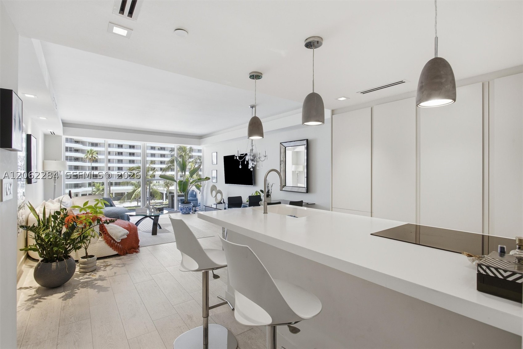 5600 Collins Ave #5A