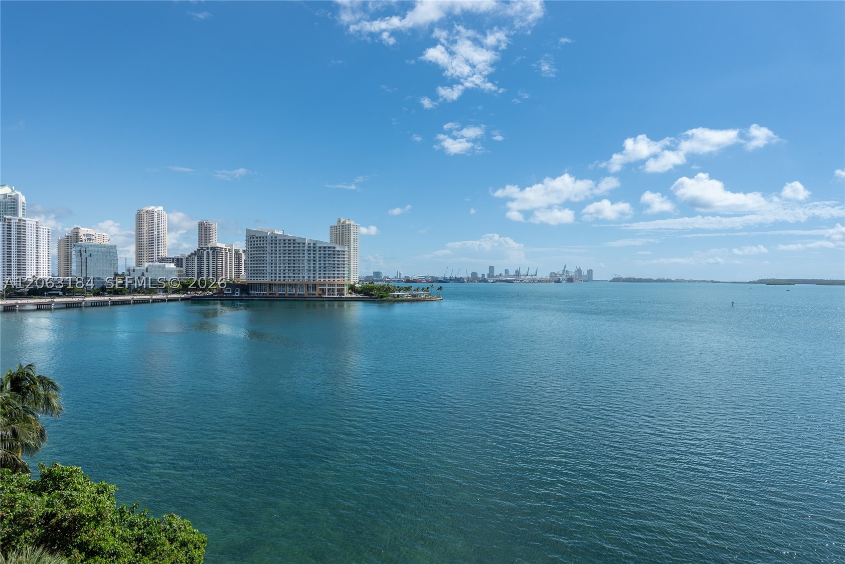 image The Mark on Brickell25