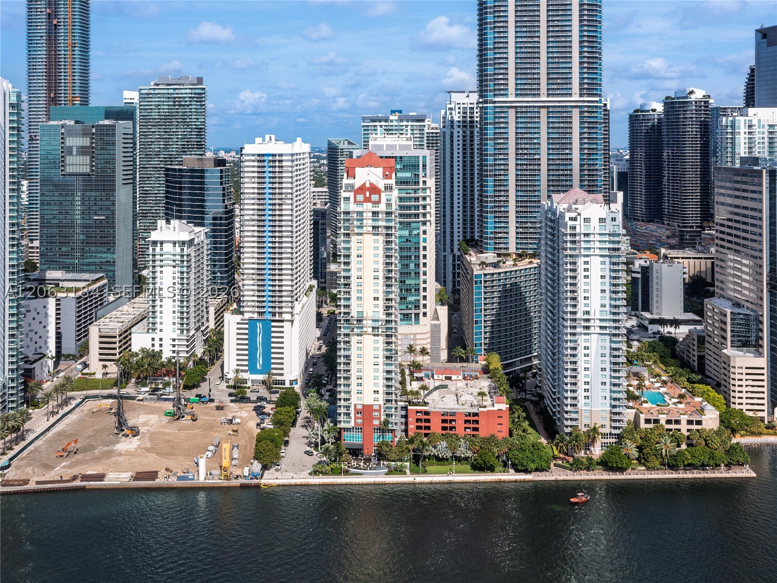 image The Mark on Brickell35