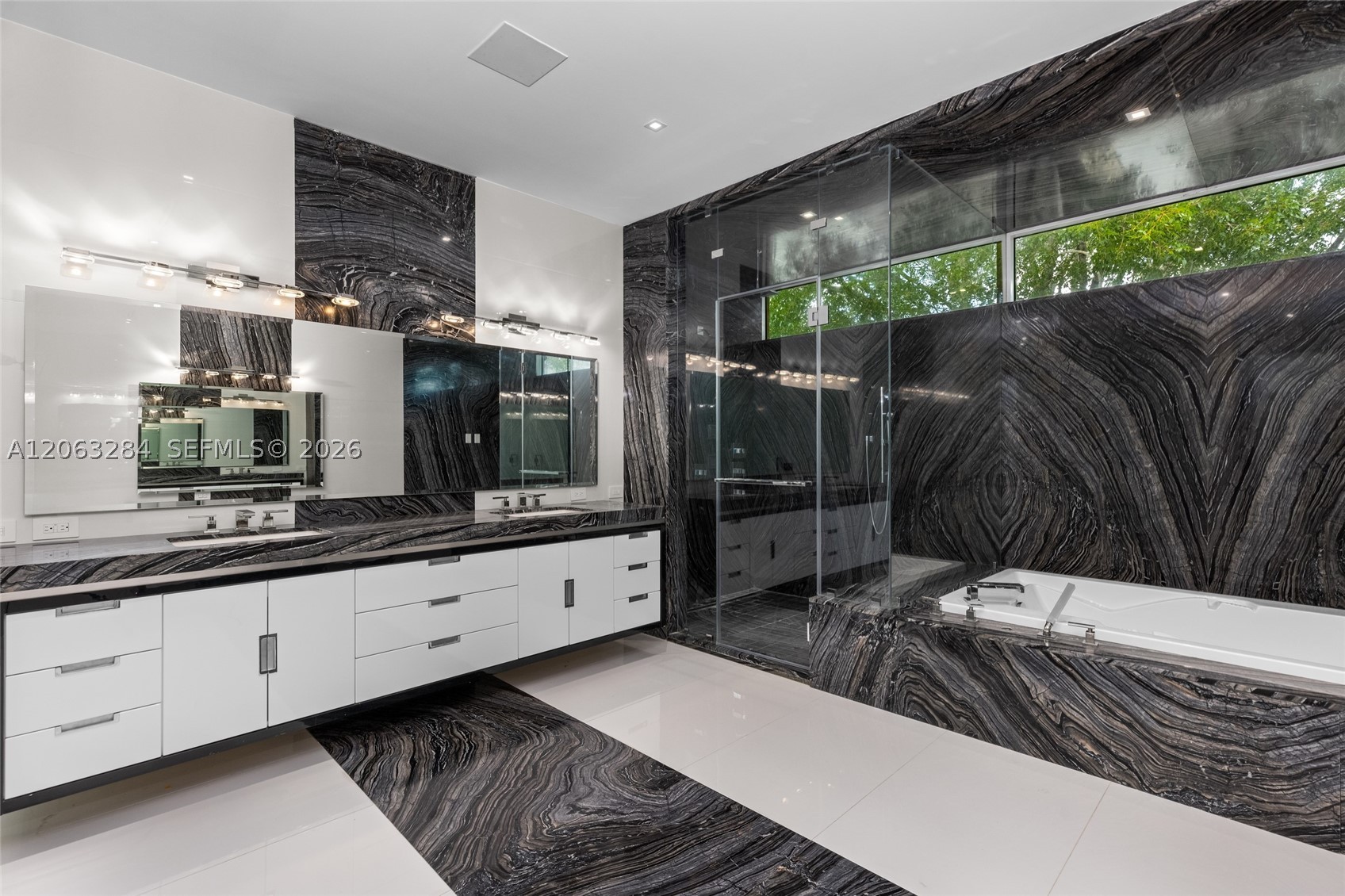 6300 Moss Rnch Rd Pinecrest, FL 33156