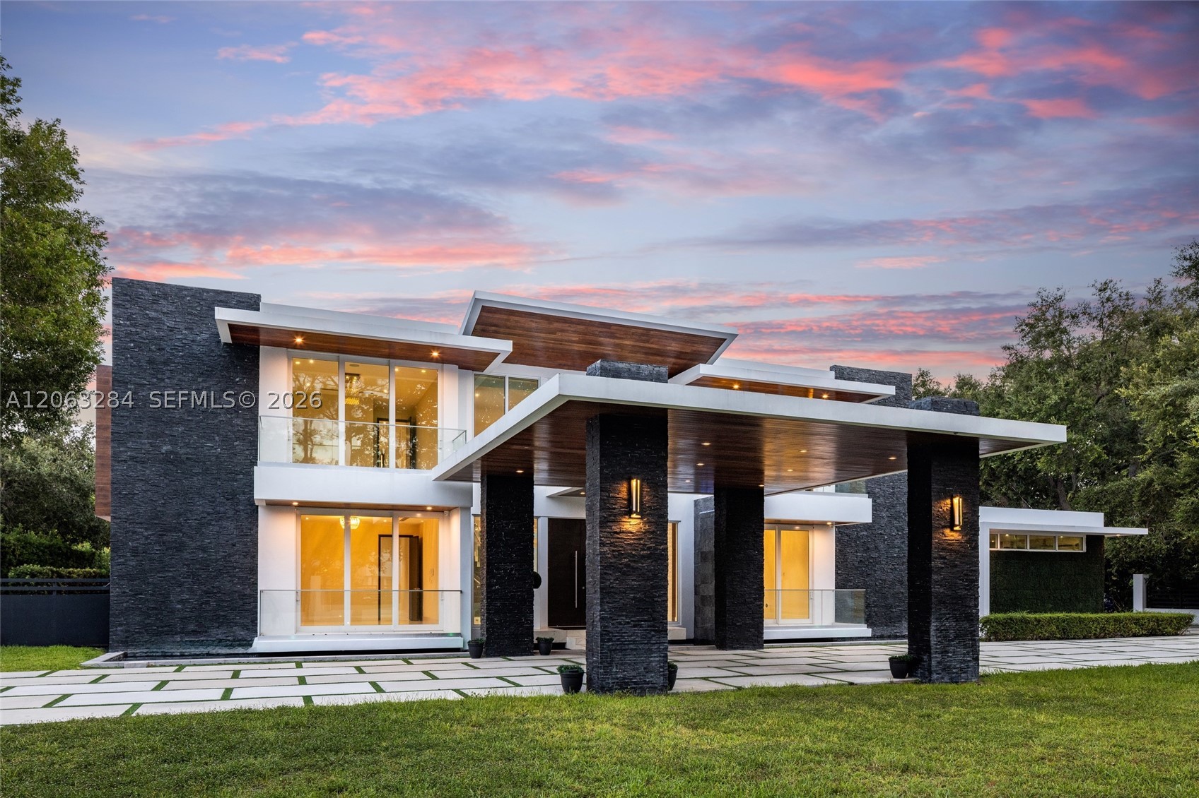 6300 Moss Rnch Rd Pinecrest, FL 33156