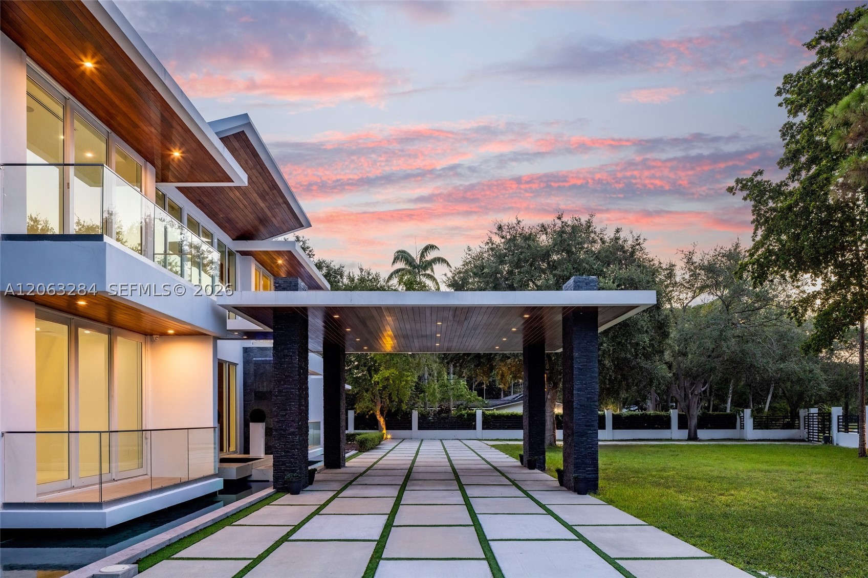 6300 Moss Rnch Rd Pinecrest, FL 33156