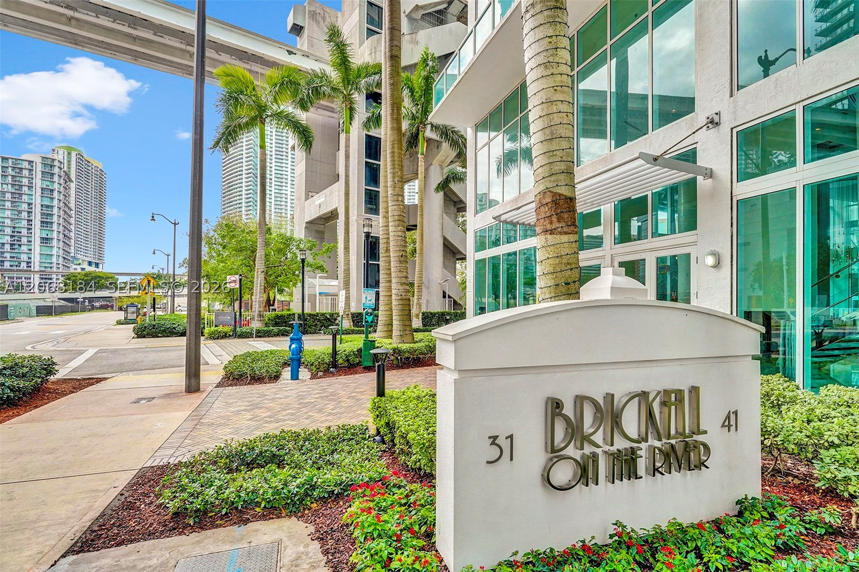 image Brickell on the River North29