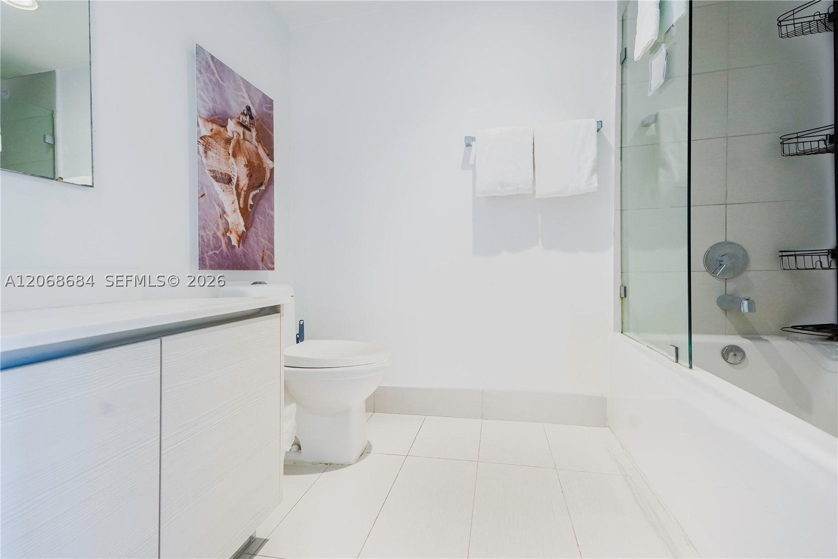 image Beachwalk Condominium10