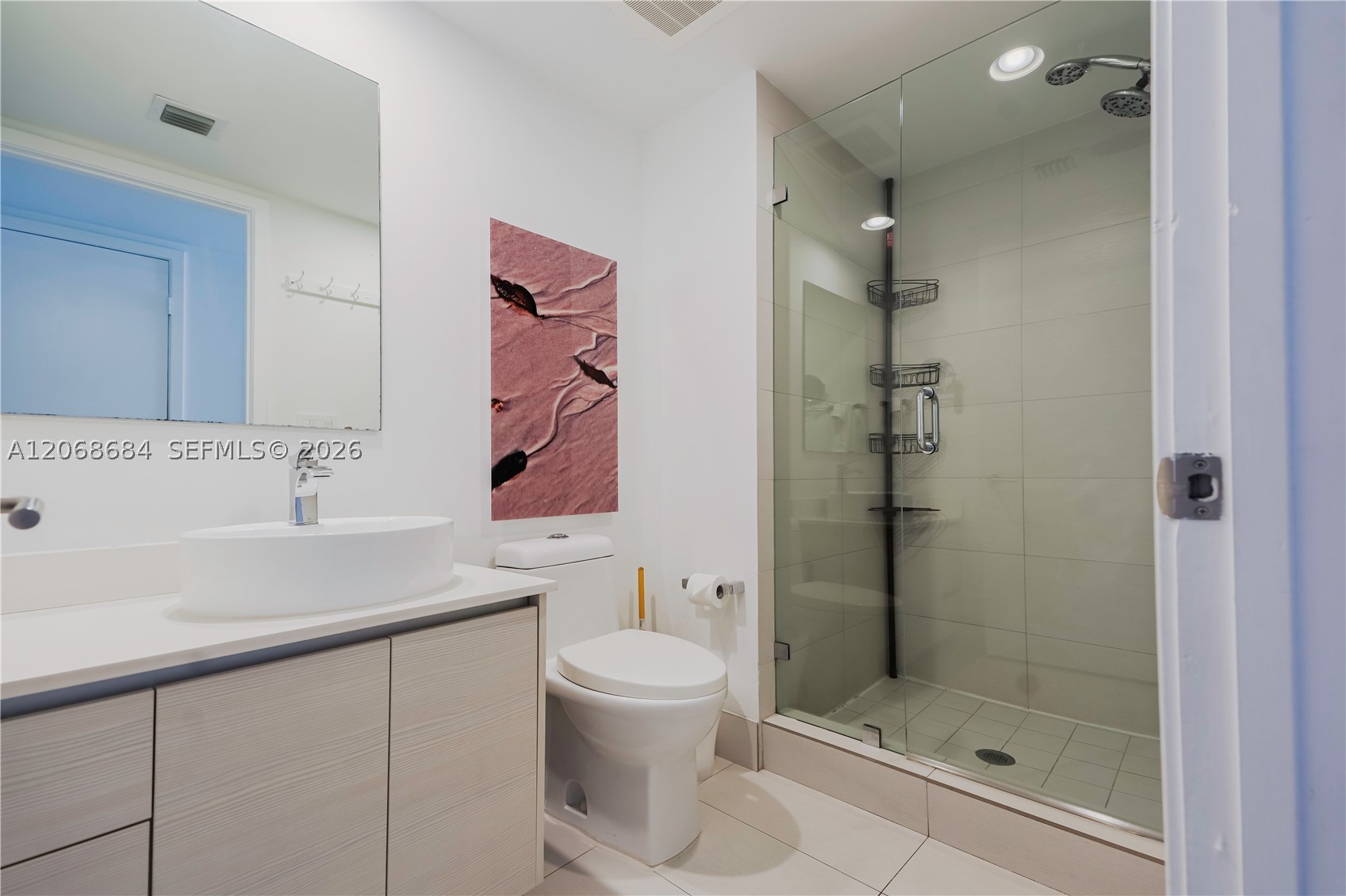 image Beachwalk Condominium12