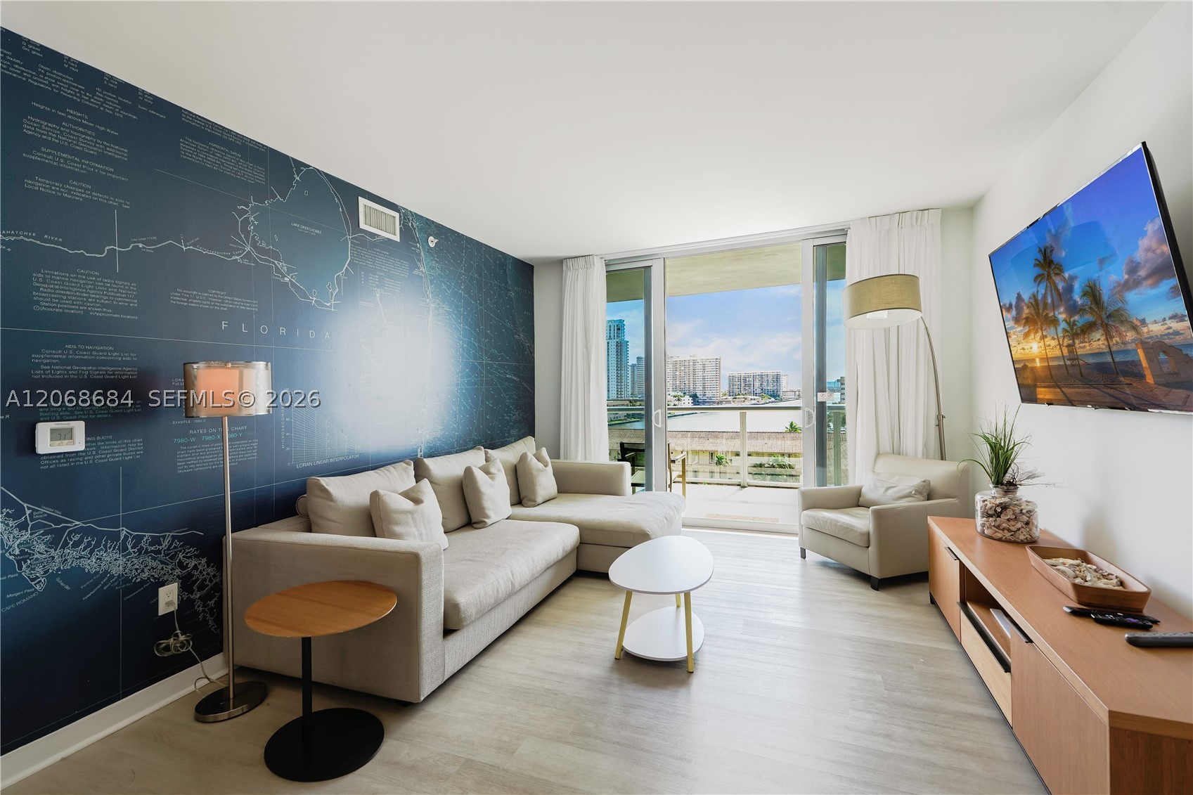 image Beachwalk Condominium2