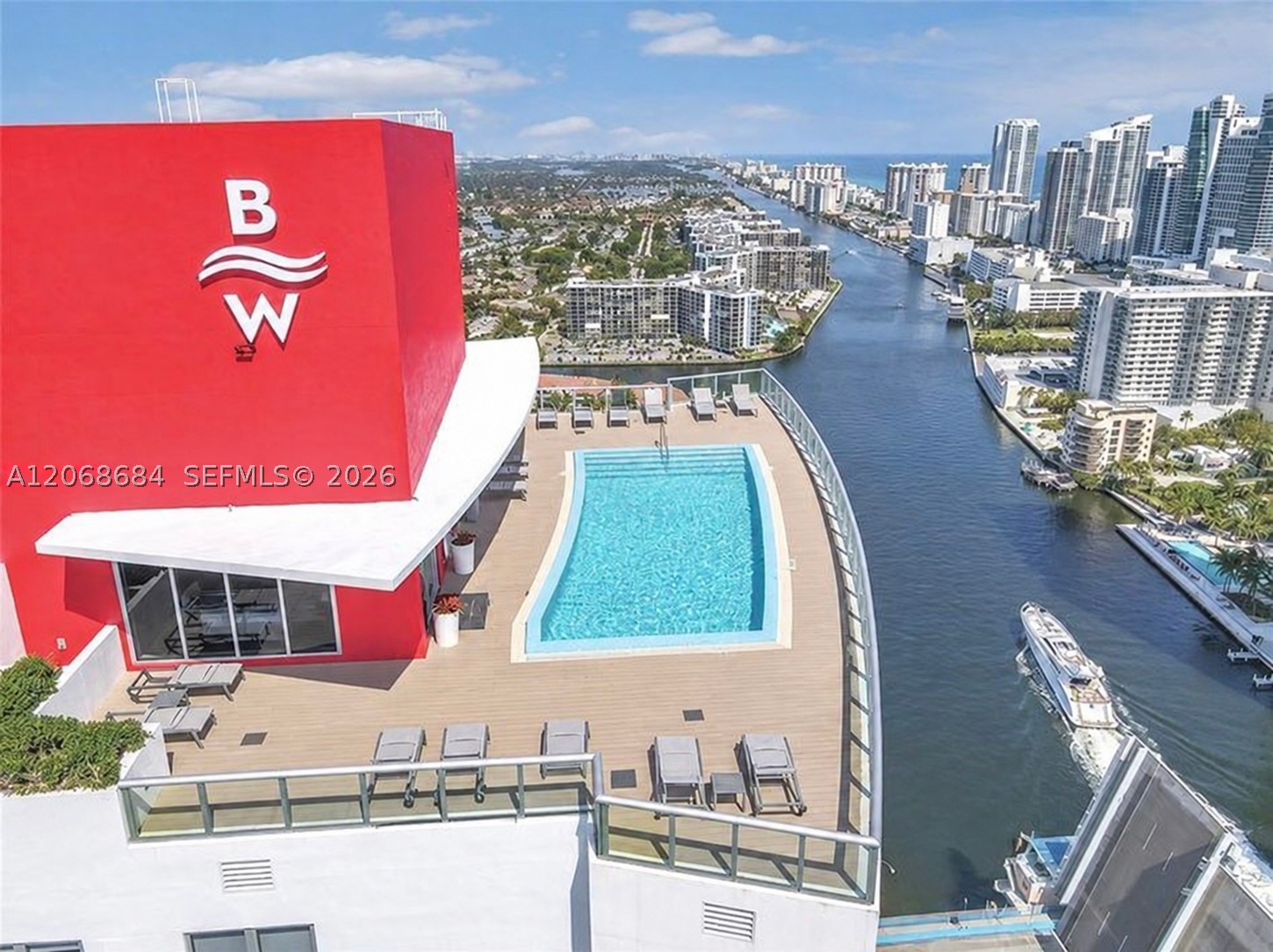 image Beachwalk Condominium39