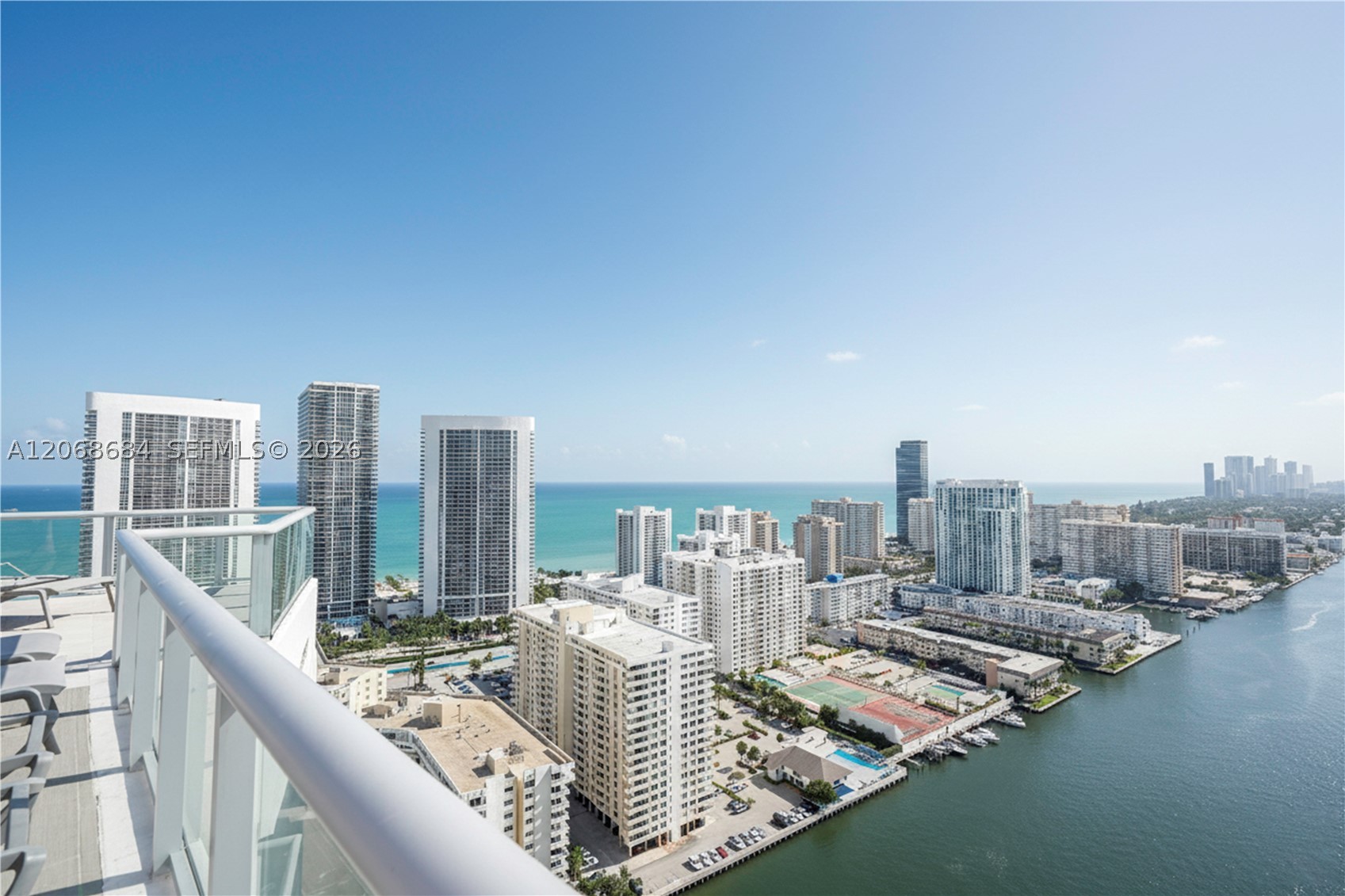 image Beachwalk Condominium40