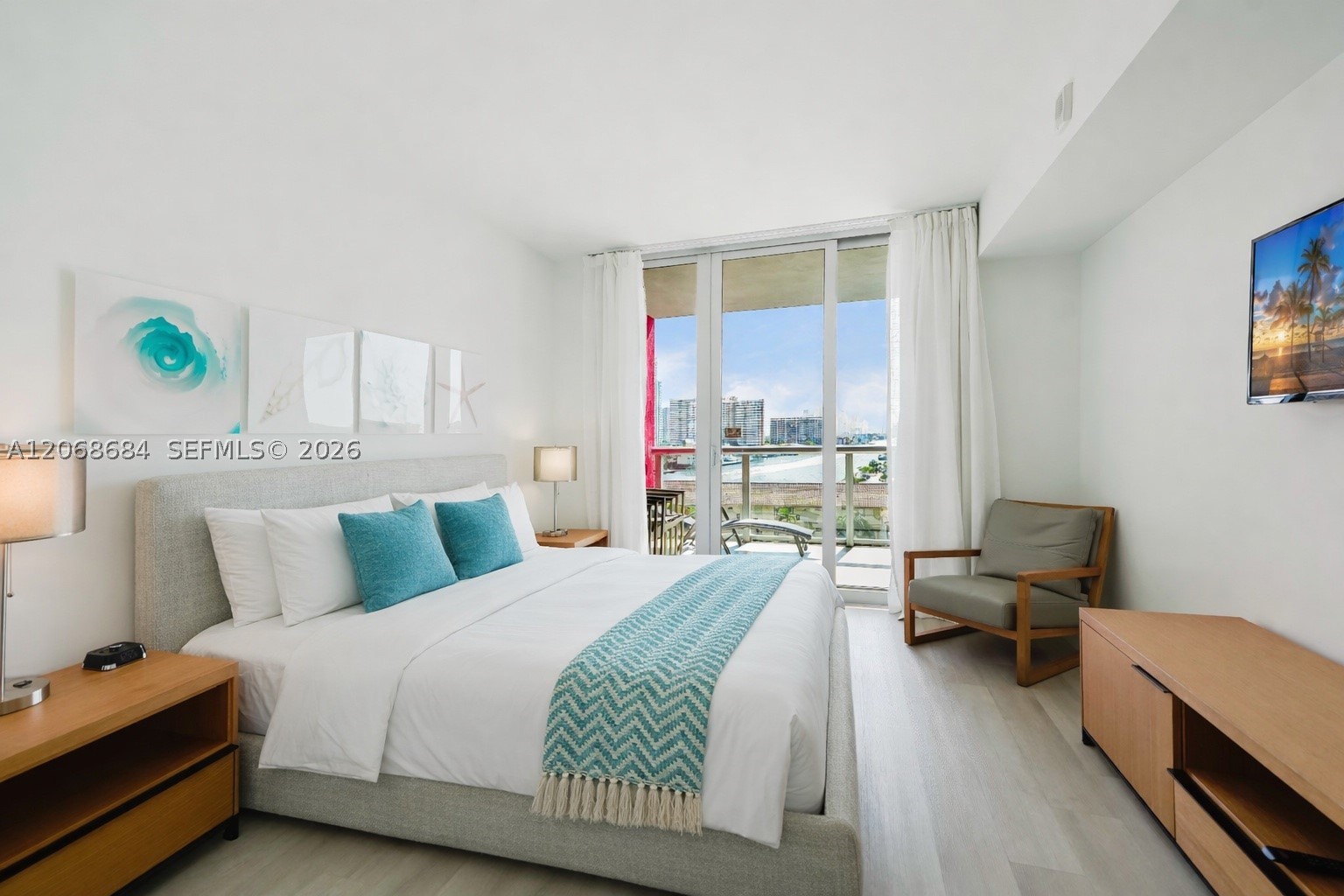 image Beachwalk Condominium8