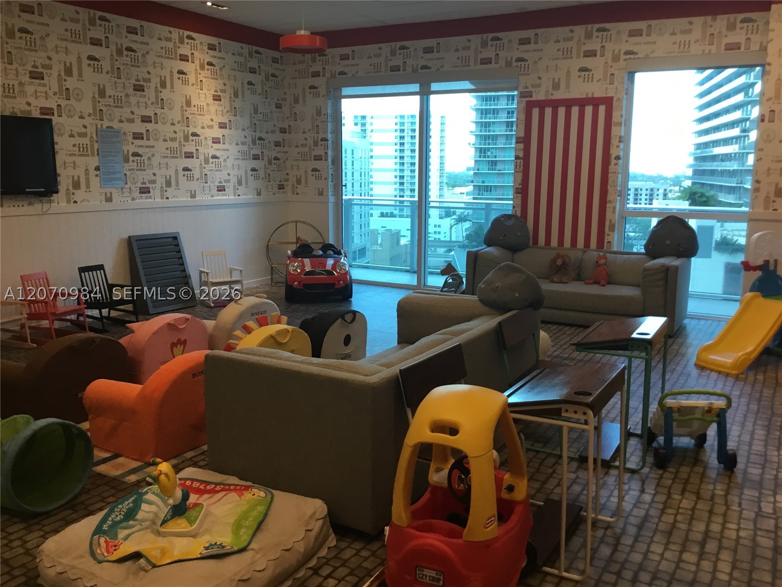 image The Bond on Brickell14