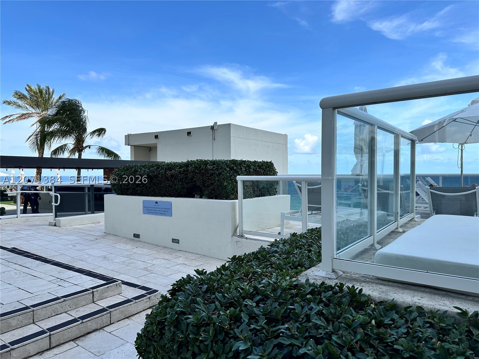 image Beach Club 221