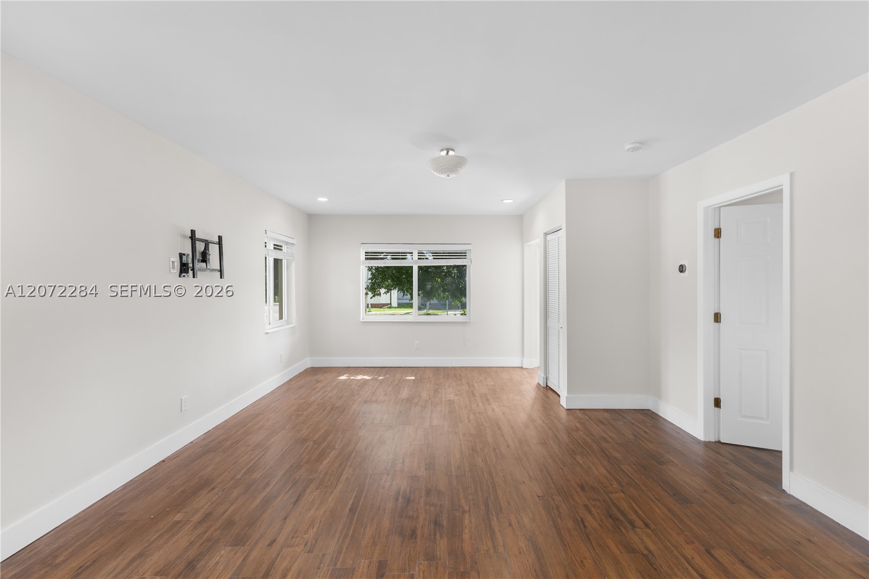 5990 NE 5th Ave Miami, FL 33137