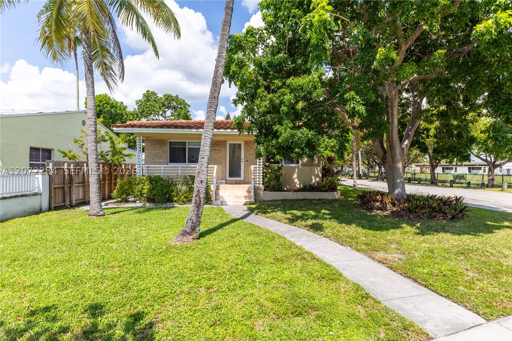 5990 NE 5th Ave Miami, FL 33137
