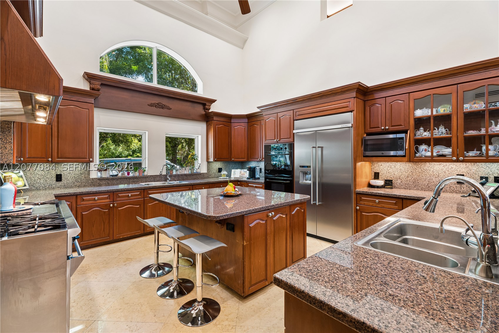 6600 SW 111th St Pinecrest, FL 33156