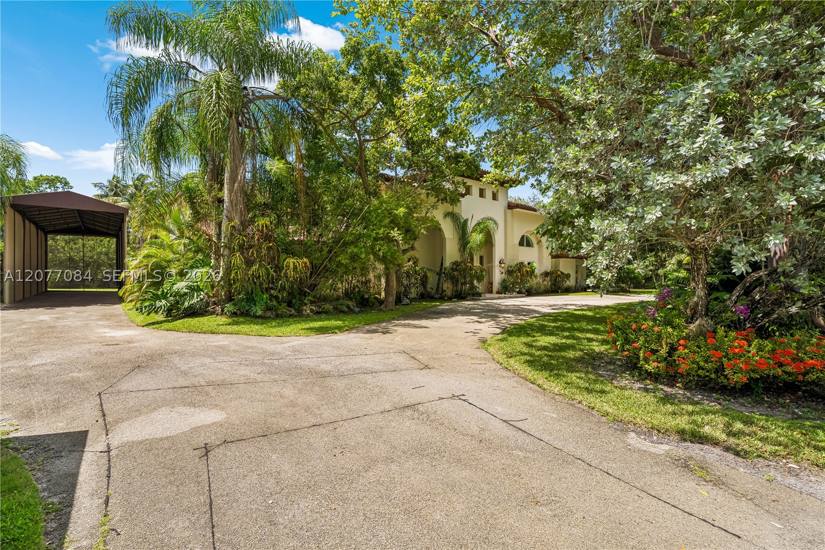 6600 SW 111th St Pinecrest, FL 33156