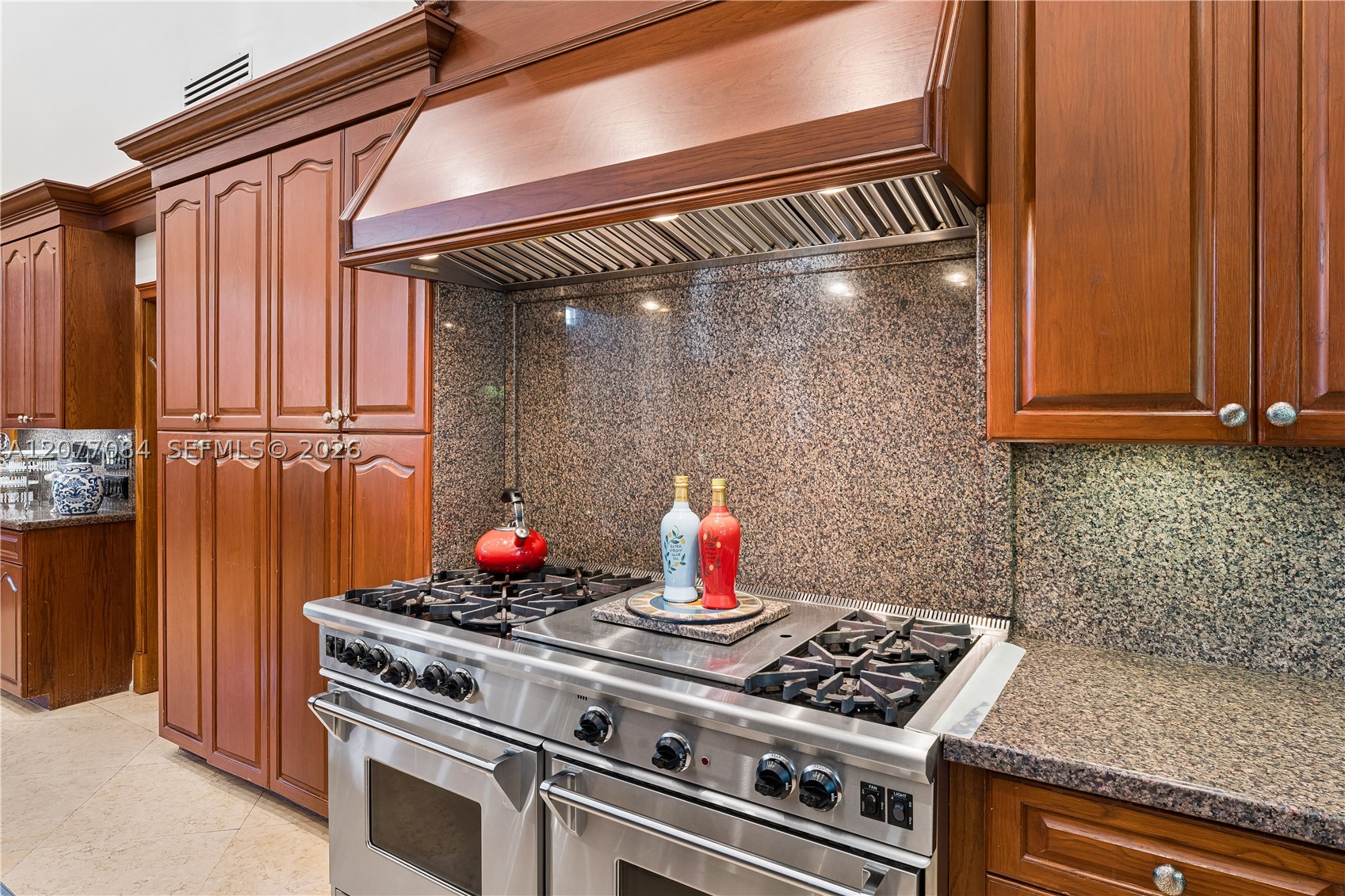 6600 SW 111th St Pinecrest, FL 33156