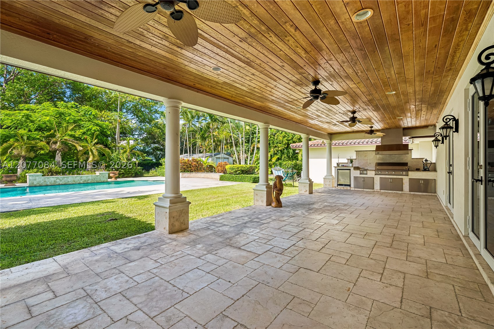 6600 SW 111th St Pinecrest, FL 33156
