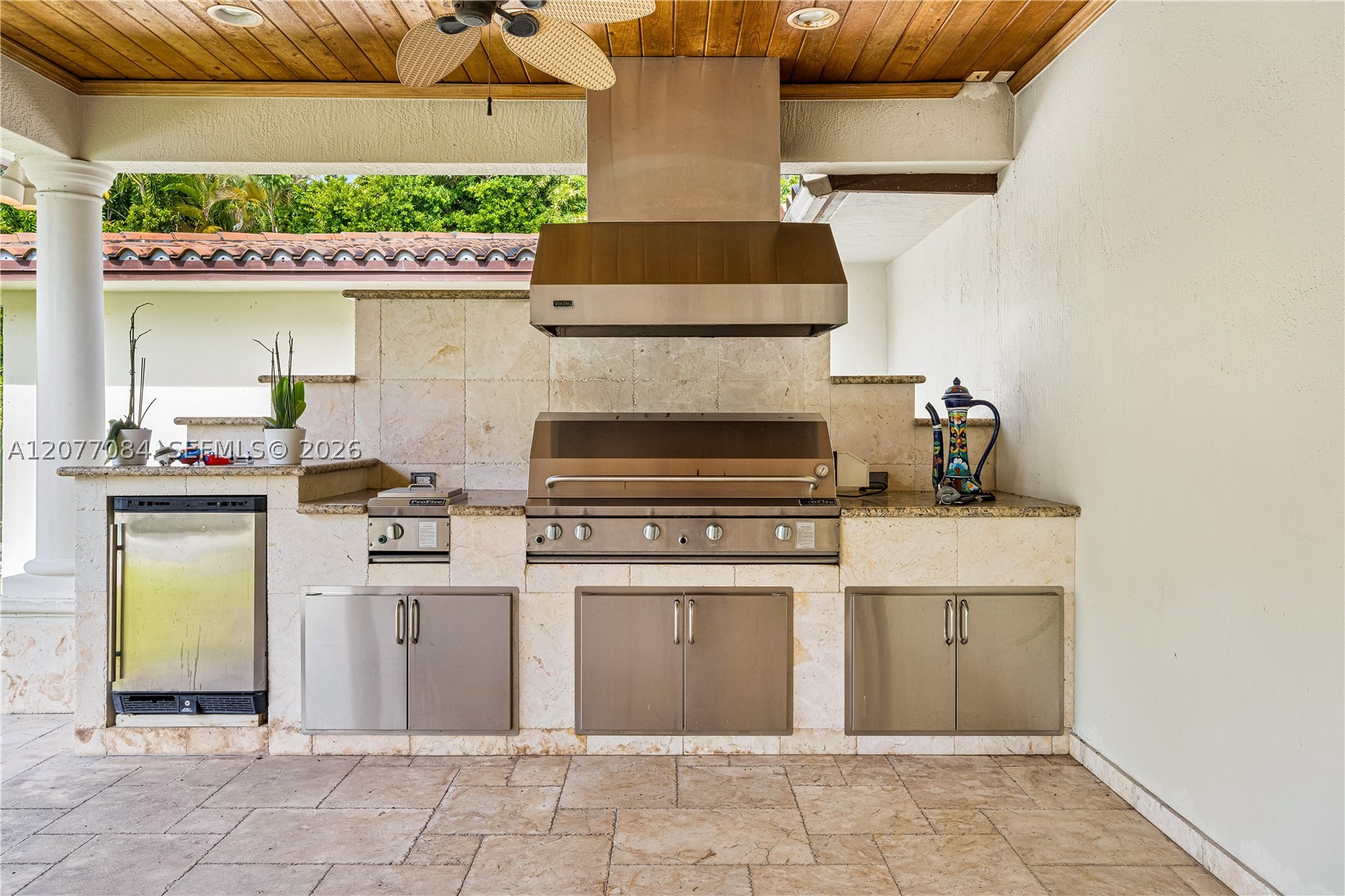 6600 SW 111th St Pinecrest, FL 33156