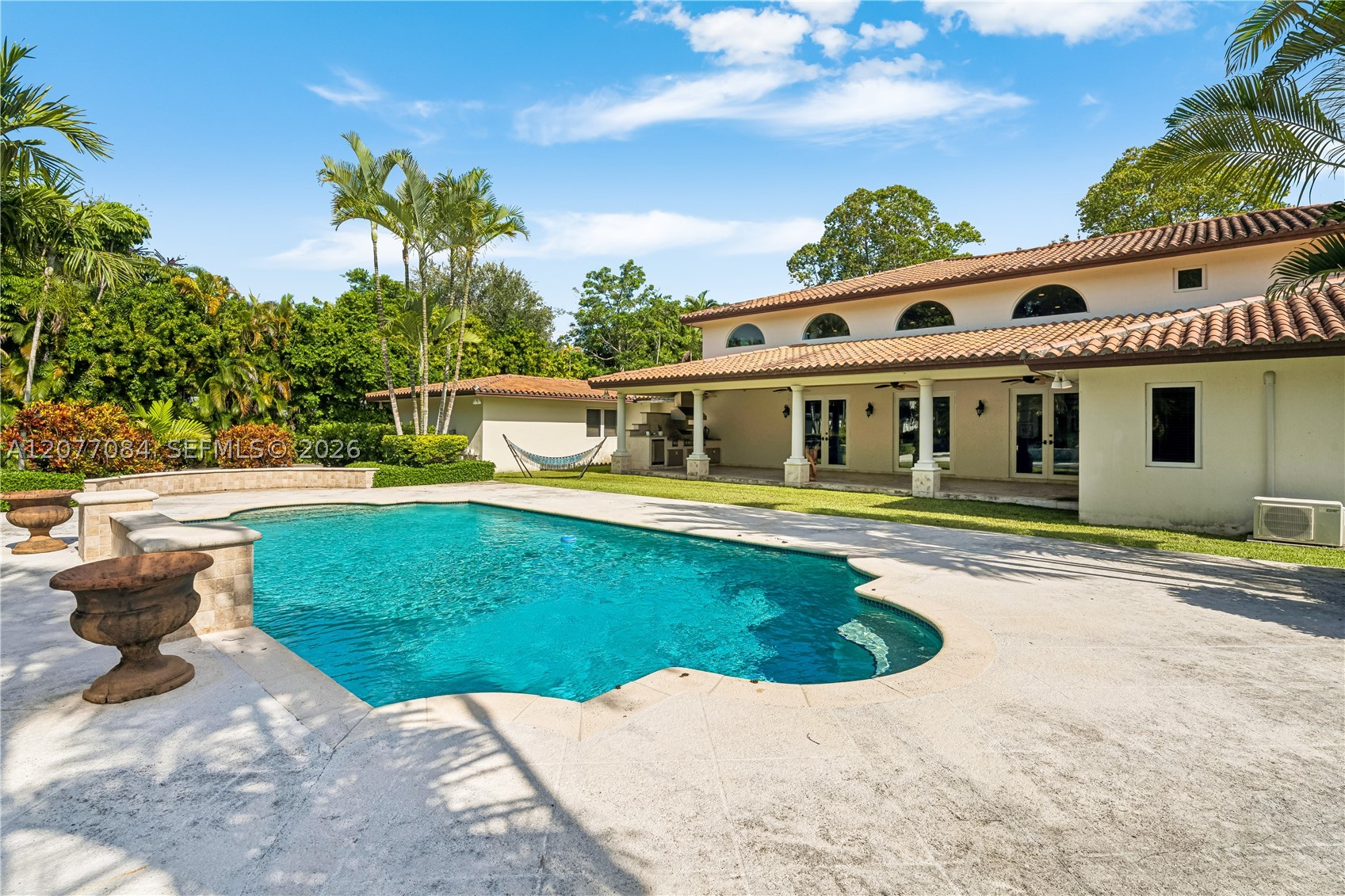 6600 SW 111th St Pinecrest, FL 33156