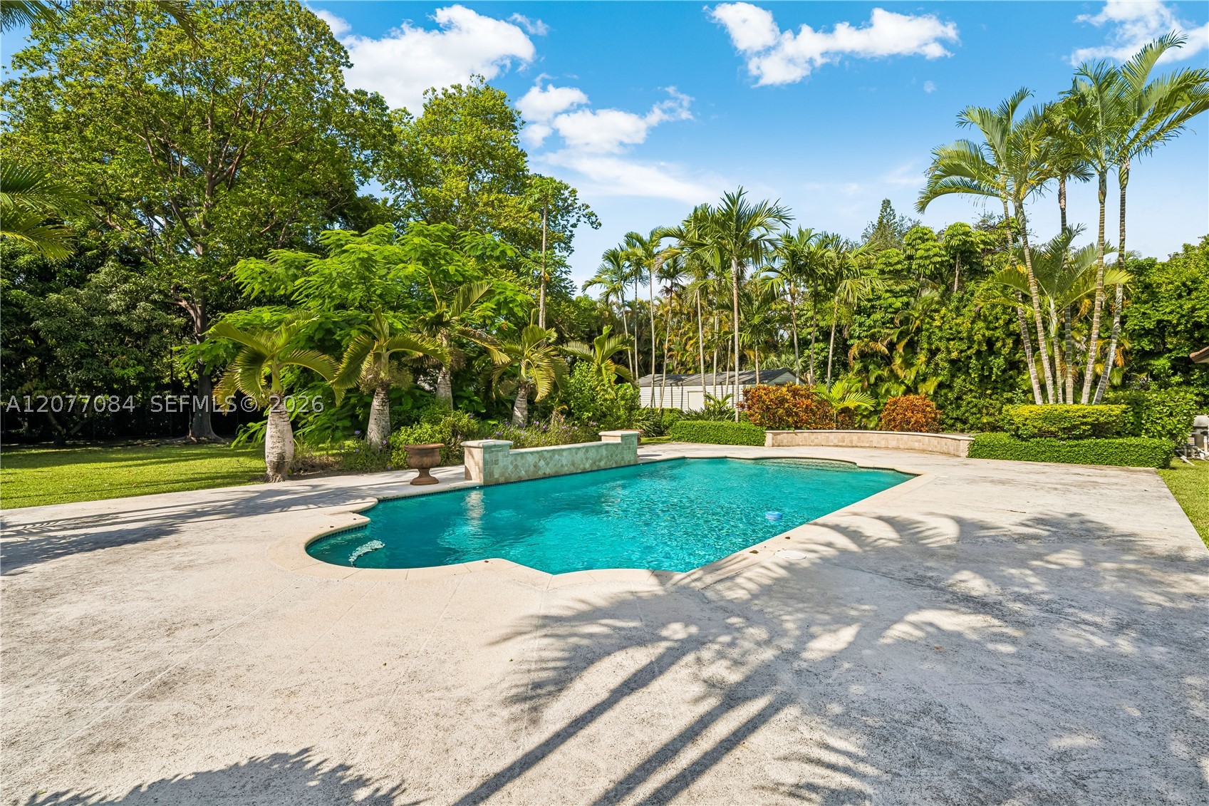 6600 SW 111th St Pinecrest, FL 33156
