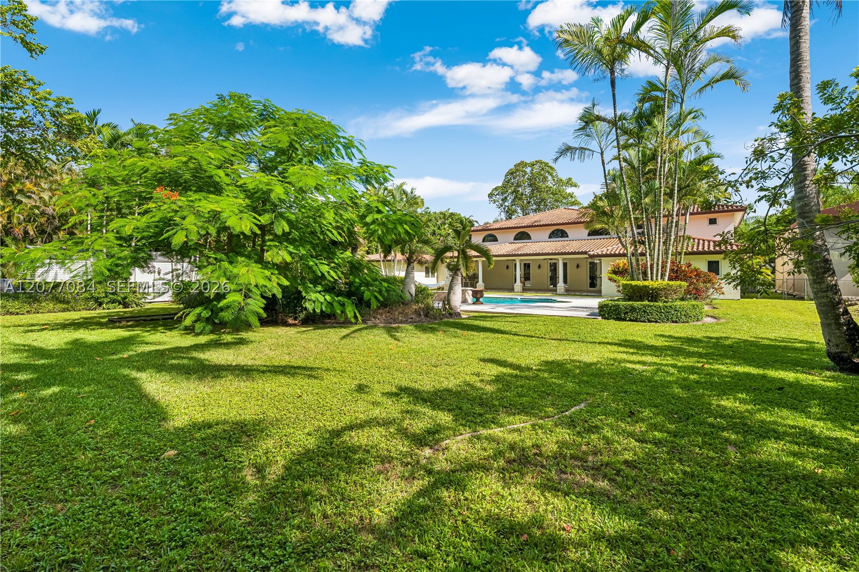 6600 SW 111th St Pinecrest, FL 33156