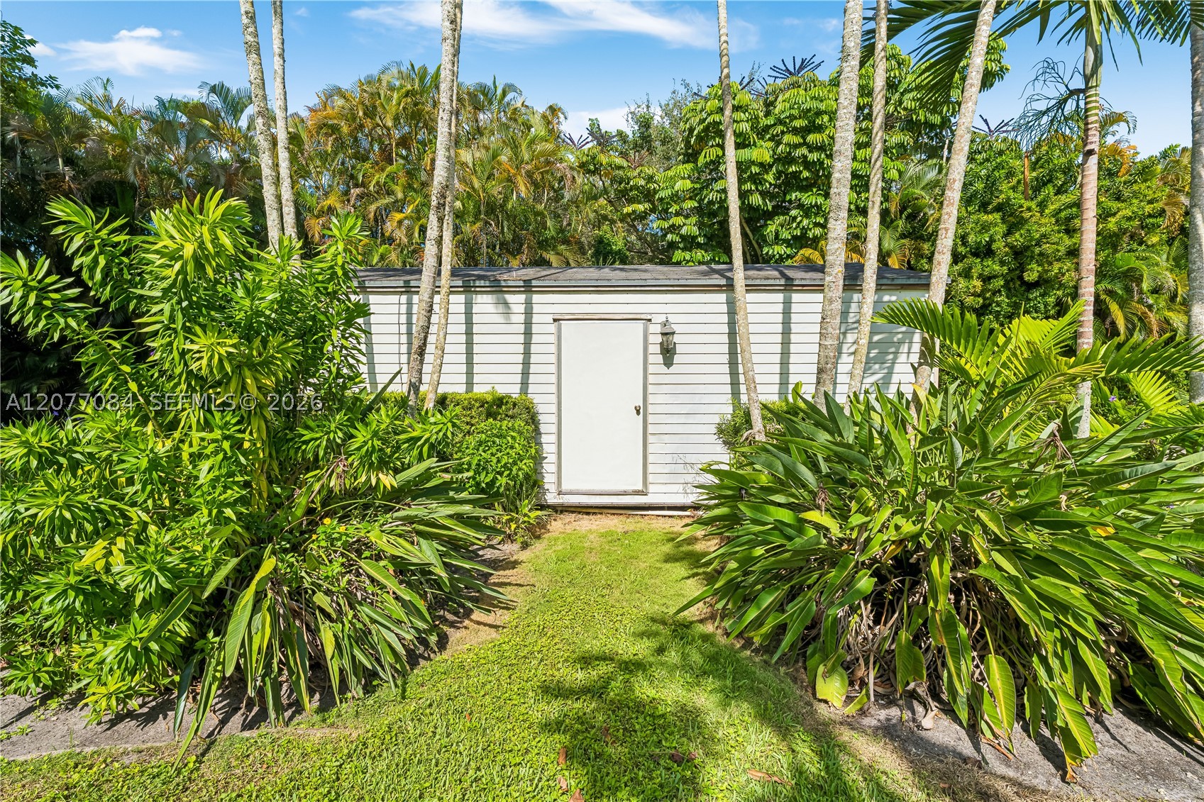 6600 SW 111th St Pinecrest, FL 33156