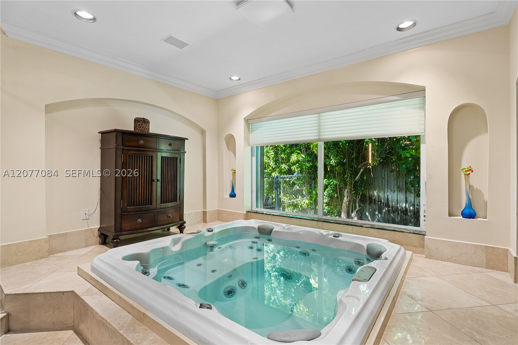 6600 SW 111th St Pinecrest, FL 33156