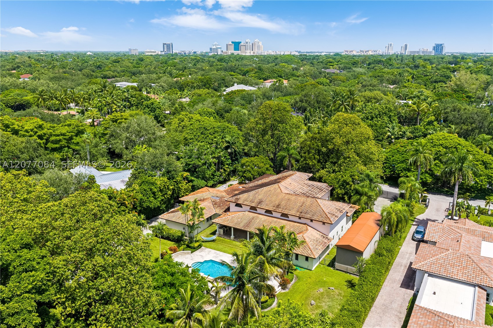 6600 SW 111th St Pinecrest, FL 33156