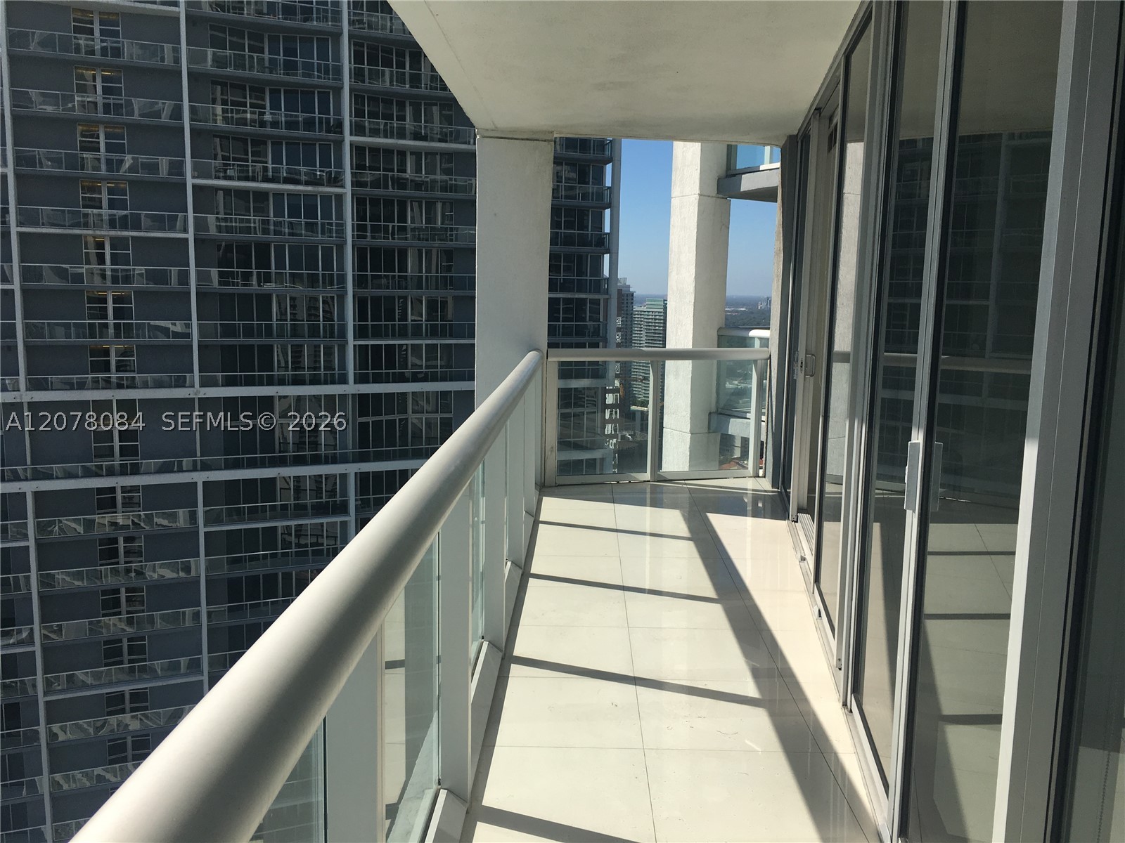image Icon Brickell I10