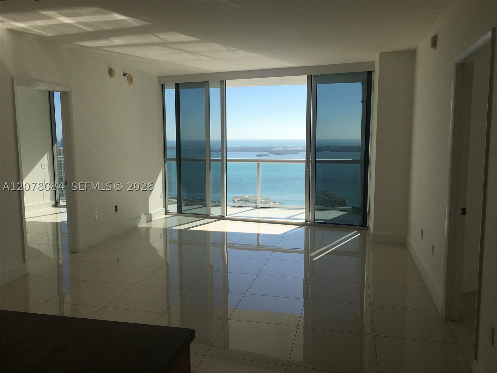 image Icon Brickell I7
