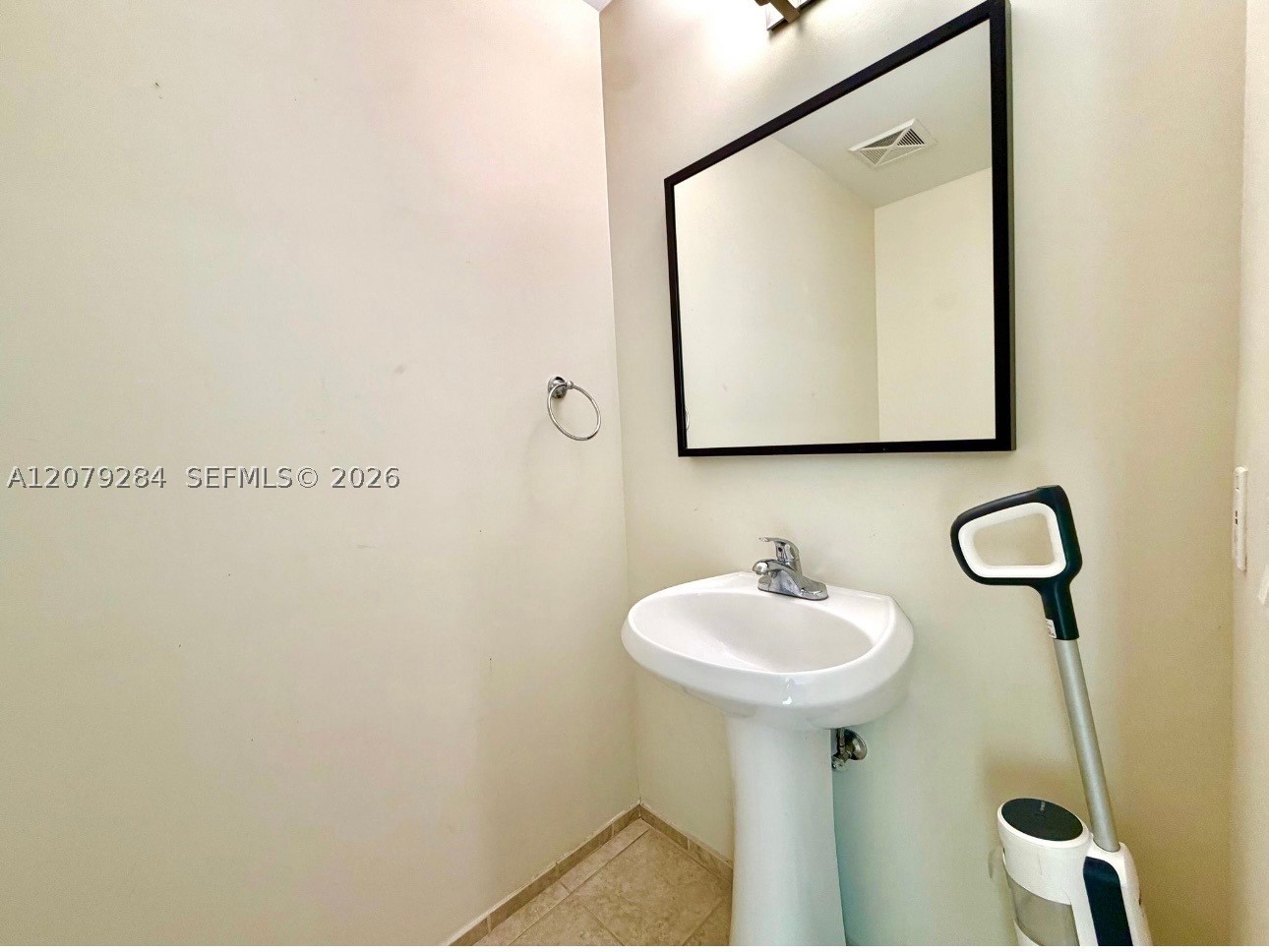 image Infinity at Brickell11