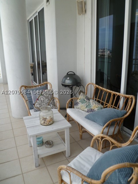 image Courts Brickell Key15