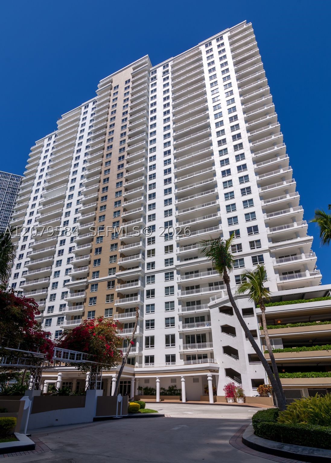 image Courts Brickell Key37