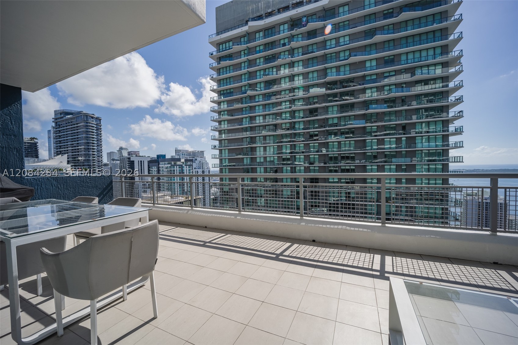 image Infinity at Brickell10